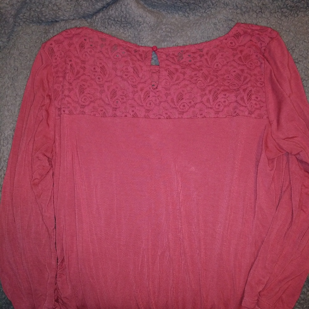 Maternity shirt - Picture 3 of 3
